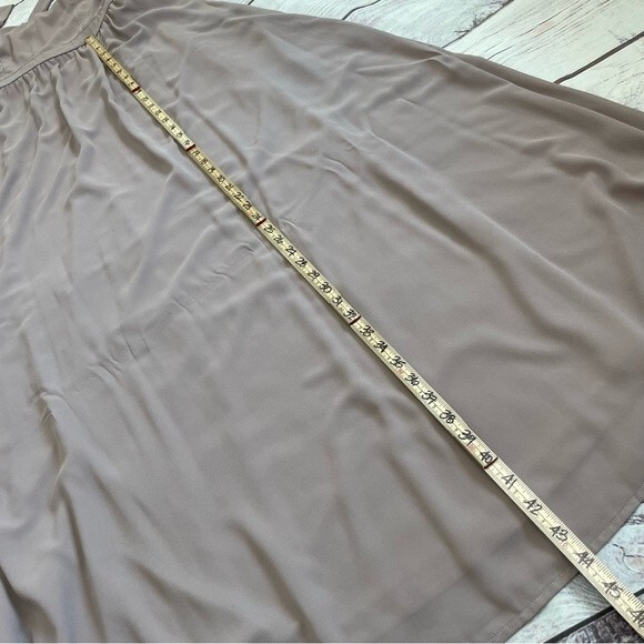Lulu’s Air of Romance Taupe Maxi Dress Size L - Picture 7 of 12